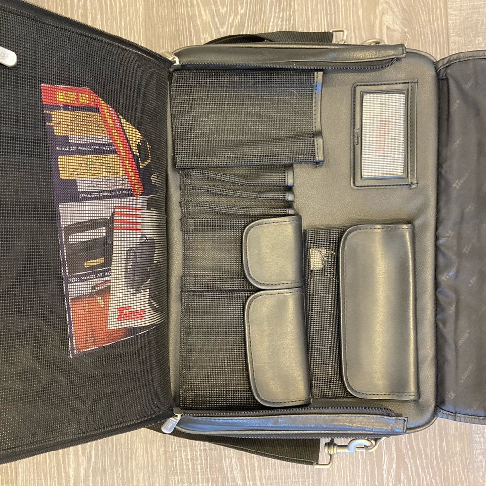 Targus Black Leather Organizer Case